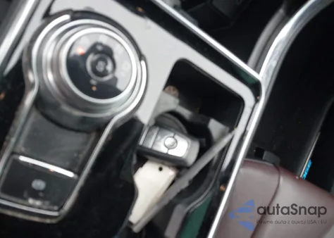 2020 Ford Edge Titanium from USA, damaged, VIN 2FMPK4K91LBB51987